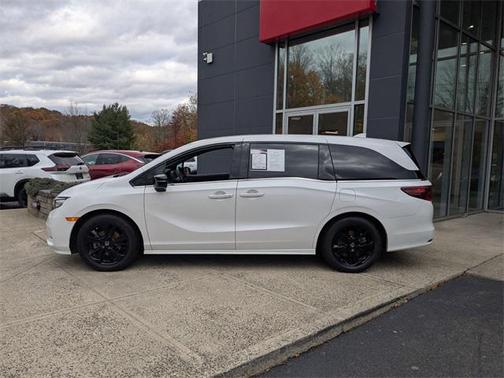 2024 Honda Odyssey Sport
