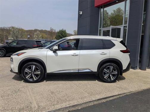 2021 Nissan Rogue Platinum