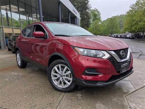 2022 Nissan Rogue Sport S
