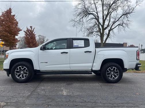 2022 GMC Canyon AT4