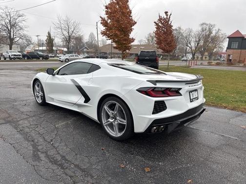 2023 Chevrolet Corvette Stingray w/1LT