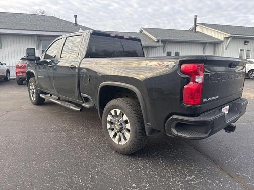 2025 Chevrolet Silverado 2500 Custom