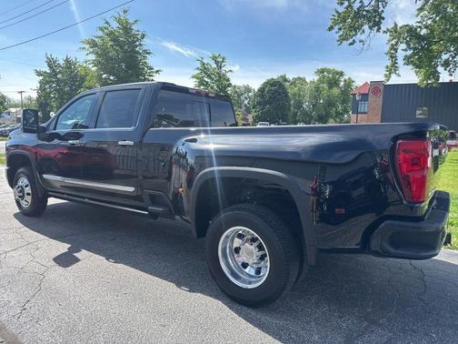 Black 2026 Chevrolet Silverado 3500 High Country