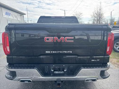 2022 GMC Sierra 1500 SLT