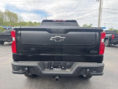 Black 2026 Chevrolet Silverado 1500 ZR2
