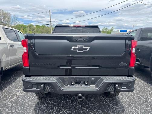 Black 2026 Chevrolet Silverado 1500 ZR2