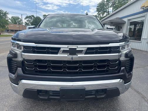 Dark Ash Metallic 2023 Chevrolet Silverado 1500 LT