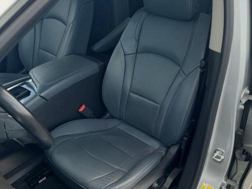 2021 Buick Enclave AWD Essence