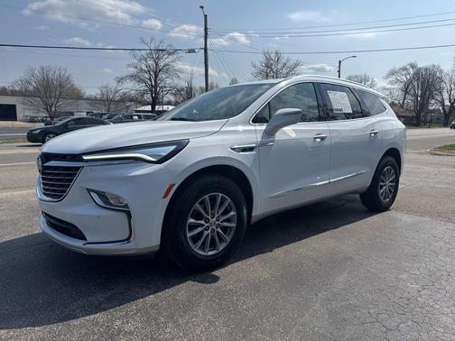 2024 Buick Enclave Essence AWD