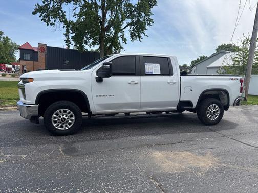 Summit White 2020 Chevrolet Silverado 2500 LT