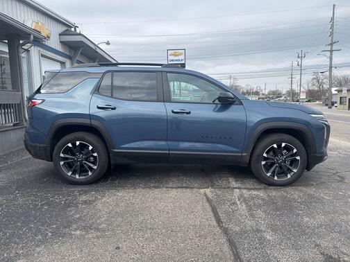Lakeshore Blue Metallic 2026 Chevrolet Equinox AWD RS