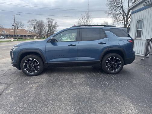 Lakeshore Blue Metallic 2026 Chevrolet Equinox AWD RS