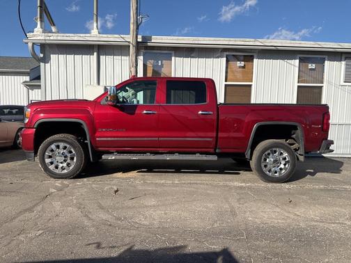 2018 GMC Sierra 2500 Denali