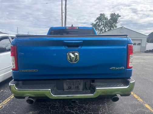 Hydro Blue Pearlcoat 2021 RAM 1500 Big Horn/Lone Star