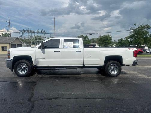 Summit White 2018 Chevrolet Silverado 3500 WT
