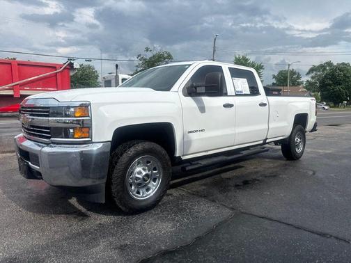 Summit White 2018 Chevrolet Silverado 3500 WT