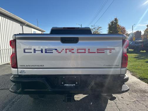 2023 Chevrolet Silverado 2500 Custom
