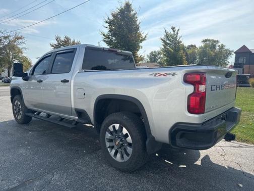 2023 Chevrolet Silverado 2500 Custom