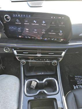 2025 Chevrolet Traverse High Country