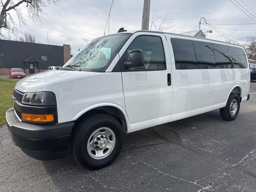 2025 Chevrolet Express 3500 RWD 3500 Extended Wheelbase LS