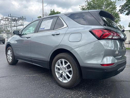 Sterling Gray Metallic 2024 Chevrolet Equinox 1LT