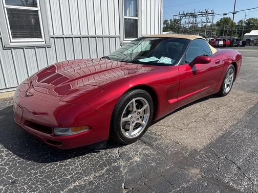 2004 Chevrolet Corvette Base