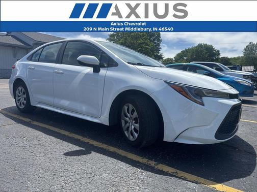 White 2022 Toyota Corolla LE