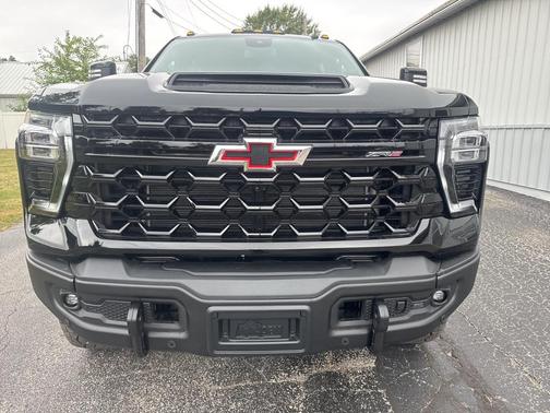 2025 Chevrolet Silverado 2500 4WD Crew Cab Standard Bed ZR2