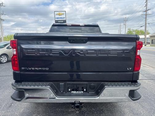 Dark Ash Metallic 2023 Chevrolet Silverado 1500 LT