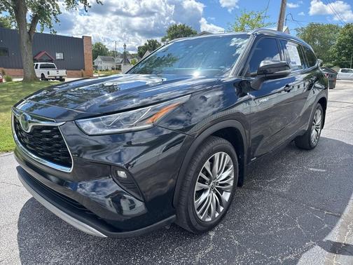 2020 Toyota Highlander Hybrid Platinum