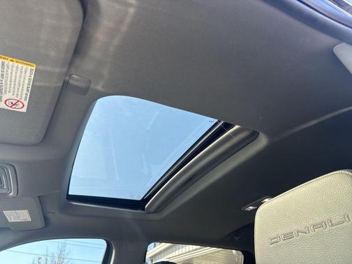 2023 GMC Sierra 3500 Denali