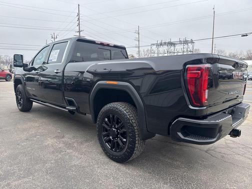 2023 GMC Sierra 3500 Denali