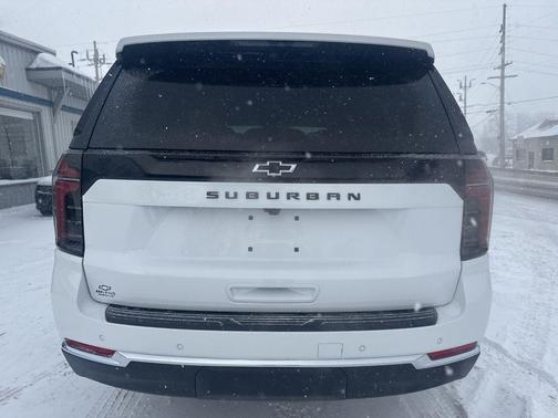 2026 Chevrolet Suburban LS