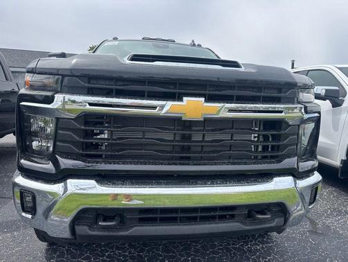 Black 2026 Chevrolet Silverado 2500 LT