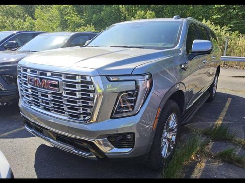 Sterling Metallic 2025 GMC Yukon XL Denali