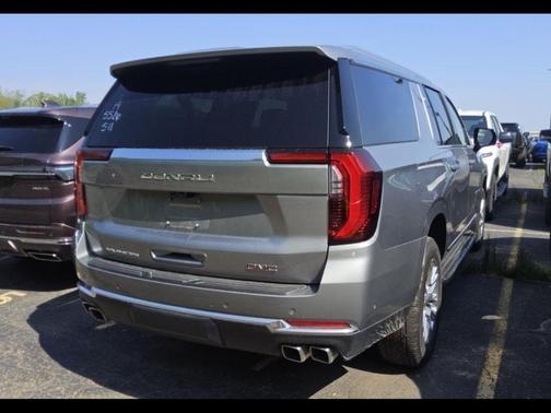 Sterling Metallic 2025 GMC Yukon XL Denali