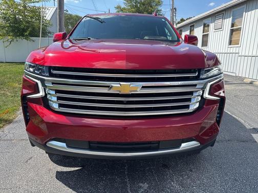 2024 Chevrolet Suburban 4WD High Country