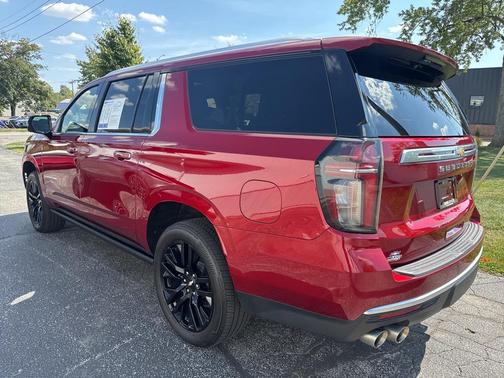 2024 Chevrolet Suburban 4WD High Country