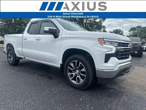 Summit White 2023 Chevrolet Silverado 1500 LT