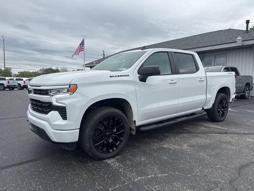 Summit White 2026 Chevrolet Silverado 1500 RST