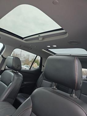 Mosaic Black Metallic 2018 Chevrolet Traverse LT Leather