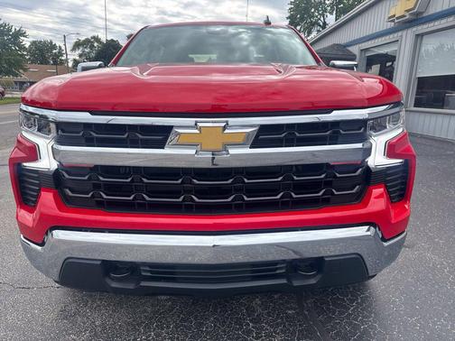 Red Hot 2026 Chevrolet Silverado 1500 LT
