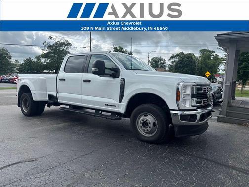 Oxford White 2026 Ford F-350 XLT