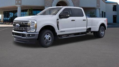Oxford White 2026 Ford F-350 XLT