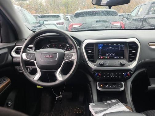 2023 GMC Acadia AWD SLE