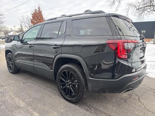 2023 GMC Acadia AWD SLE