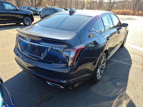 2025 Cadillac CT5 Sport