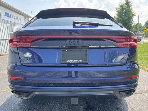 2022 Audi Q8 55 Premium Plus
