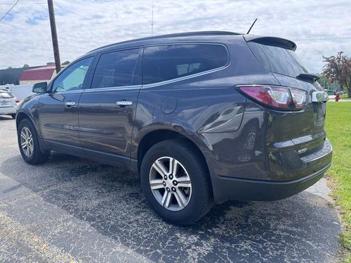 Tungsten Metallic 2016 Chevrolet Traverse 1LT