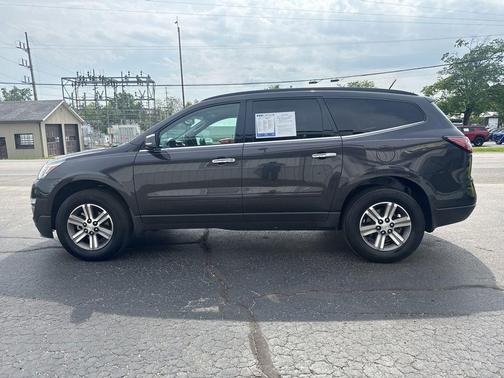Tungsten Metallic 2016 Chevrolet Traverse 1LT